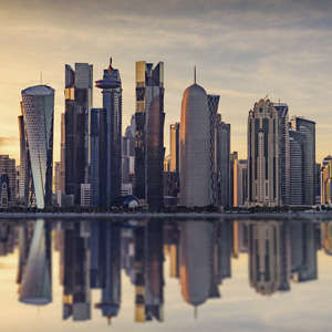 Photo Panneau mural NU VIPANEL PAYSAGE URBAIN SKYLINE DOHA BRI. 1500x2550MM 3MM