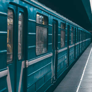 Photo Panneau mural NU VIPANEL PAYSAGE URBAIN METRO BLEU BRI. 1000x2550MM 3MM