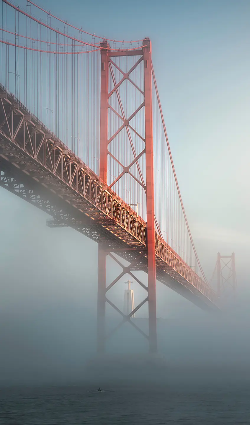 Photo Panneau mural douche NU VIPANEL PAYSAGE URBAIN PONT 25 AVRIL BRI. 1500x2550x3MM